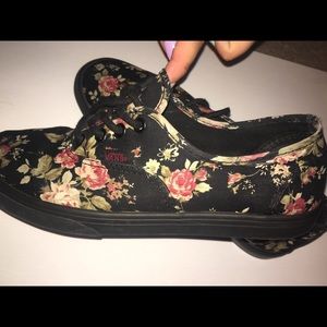 Youth (kids) black floral vans